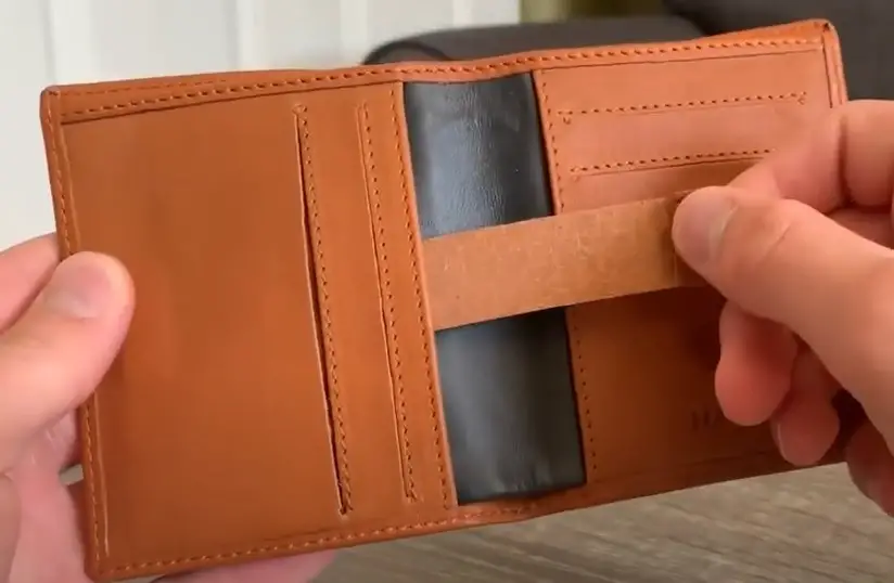 Harber London Leather Bi-fold Wallet Pull Strap