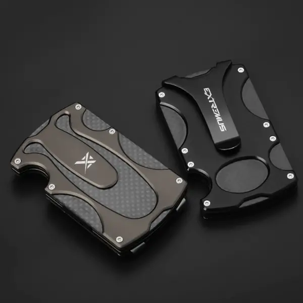 Extremus Carbon wallet in two colors